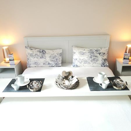 Antica Aria Di Roma Bed & Breakfast ภายนอก รูปภาพ