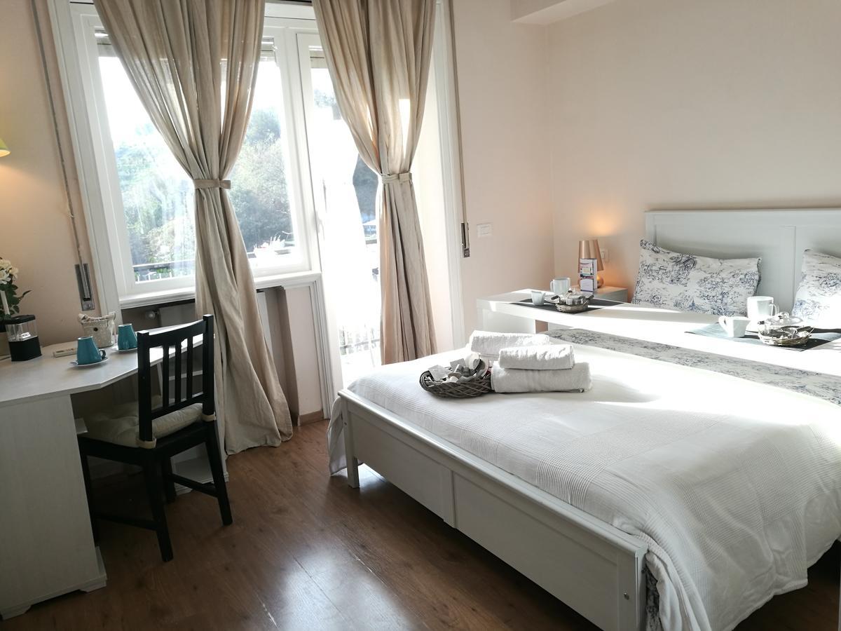 Antica Aria Di Roma Bed & Breakfast ภายนอก รูปภาพ