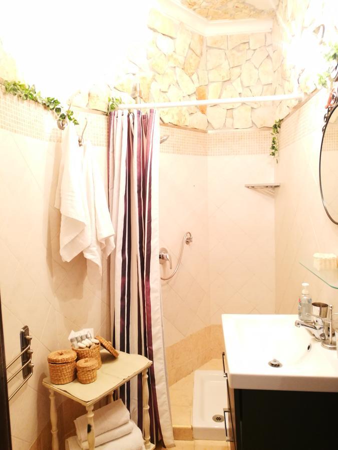 Antica Aria Di Roma Bed & Breakfast ภายนอก รูปภาพ