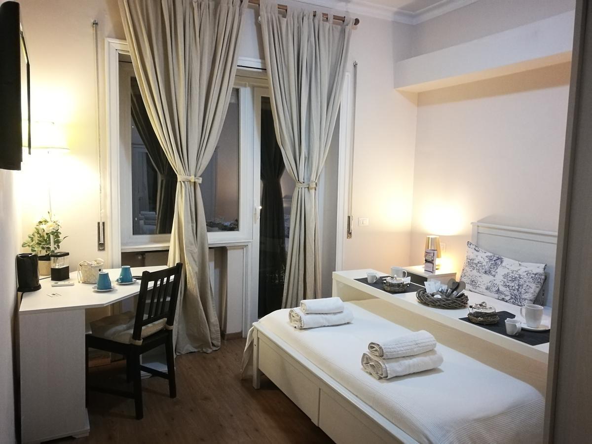Antica Aria Di Roma Bed & Breakfast ภายนอก รูปภาพ